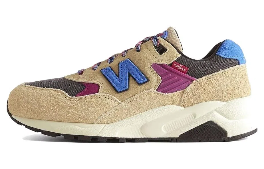 Levi's x New Balance 580