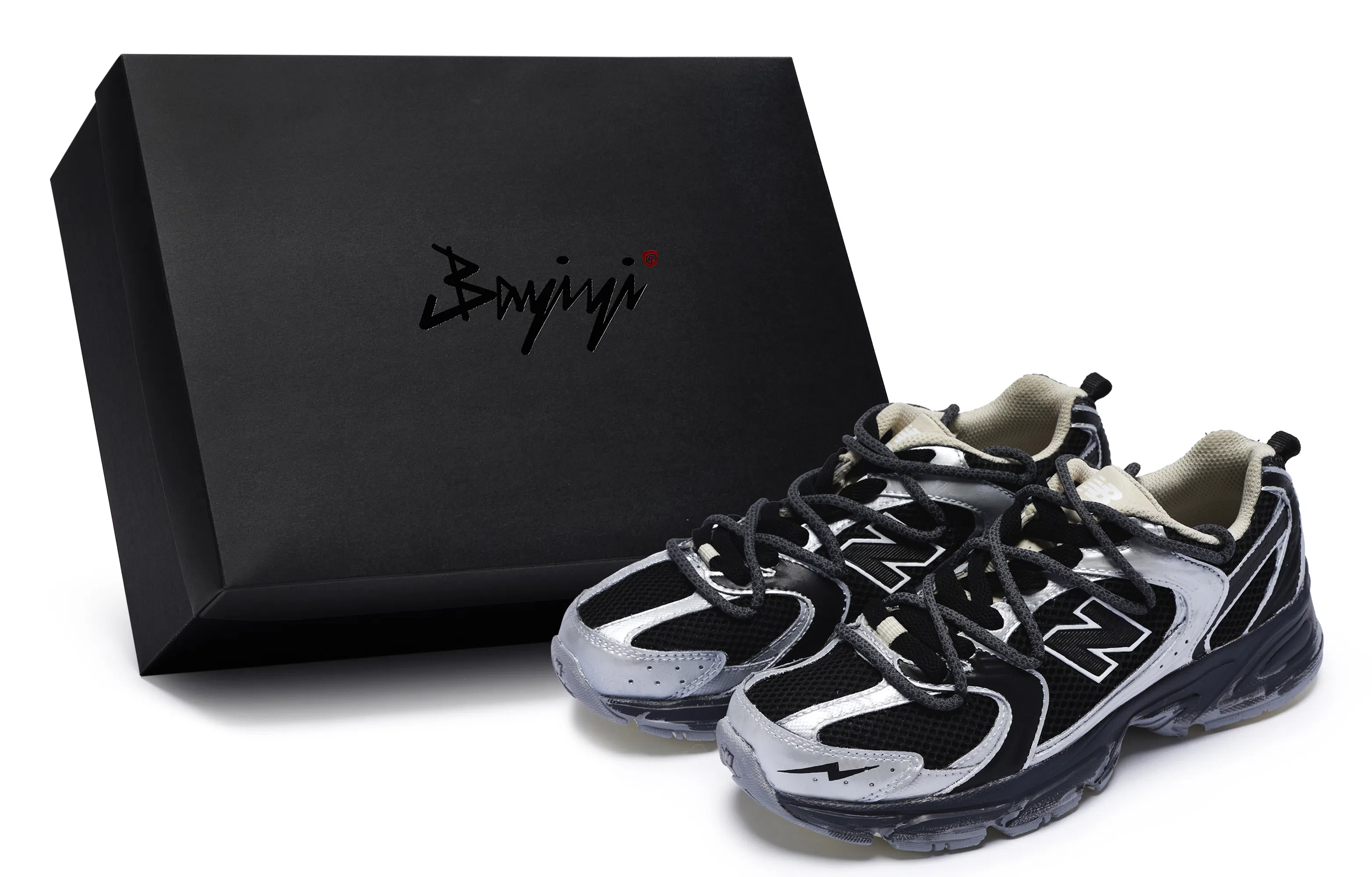 New Balance 530 Black Silver