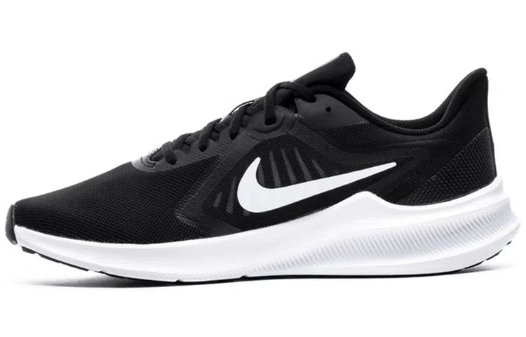 Nike Downshifter 10
