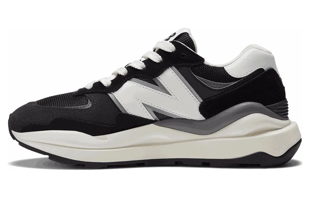New Balance 5740 Black White