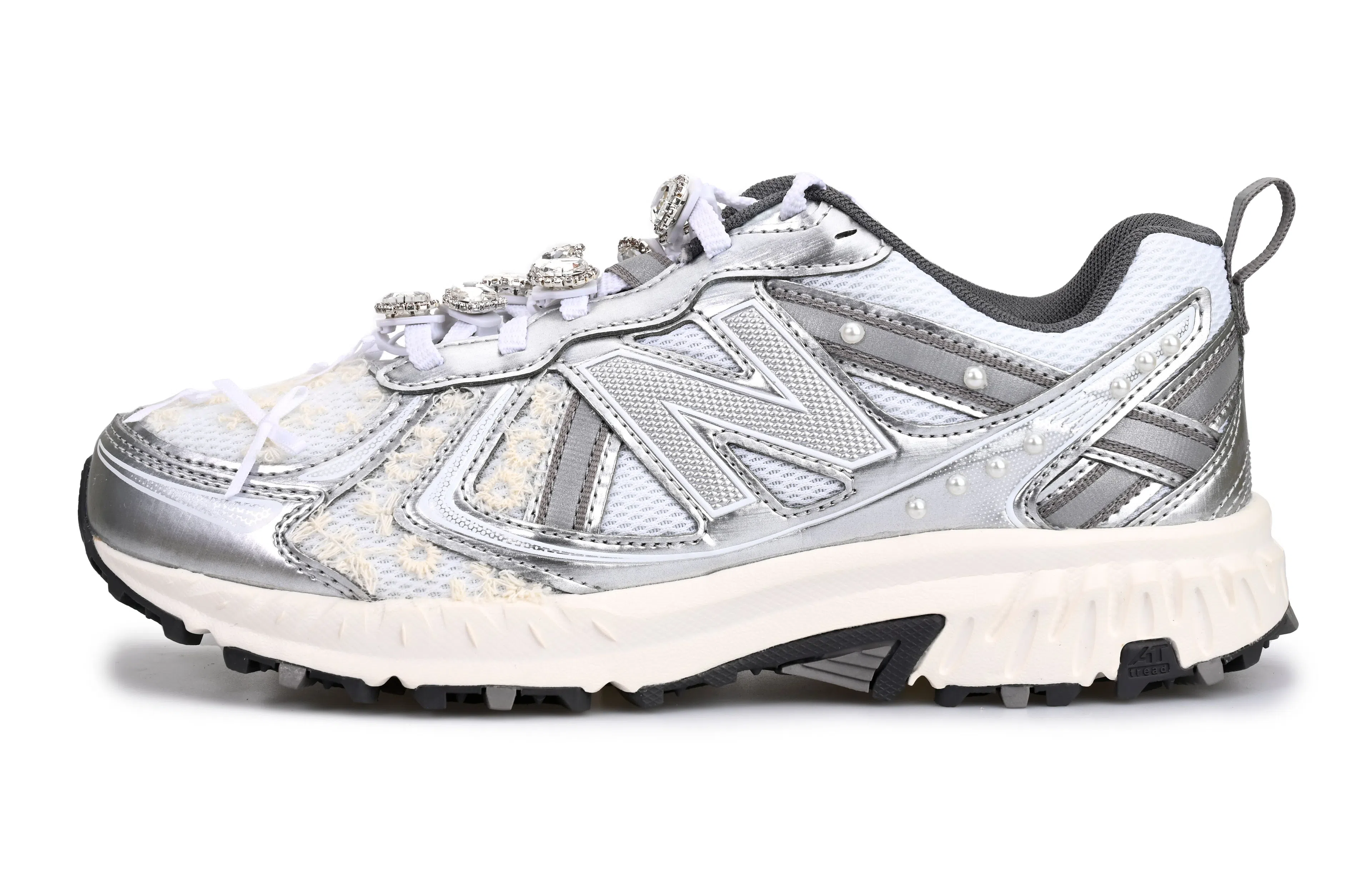 New Balance 410 White Silver