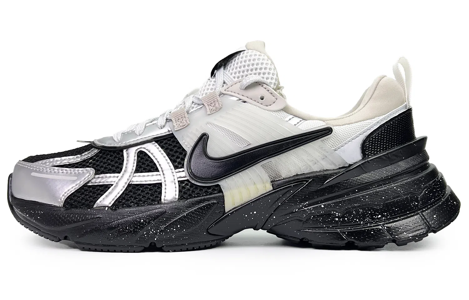 Nike V2K Run Black Silver