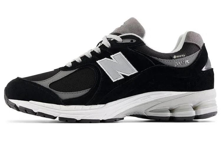 New Balance 2002R GoreTex