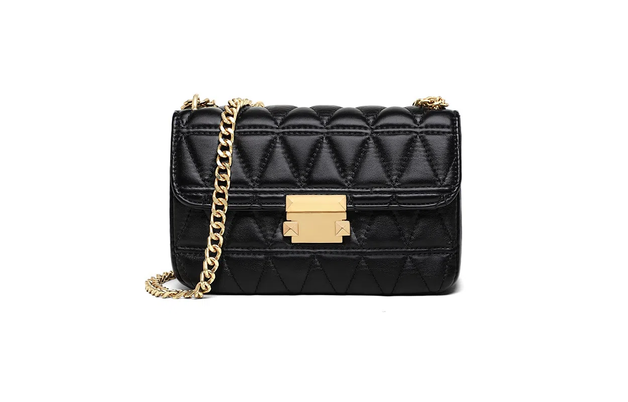 C°BANNER Quilted Chain Crossbody Bag Black Medium