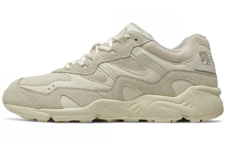 New Balance 850 Off White