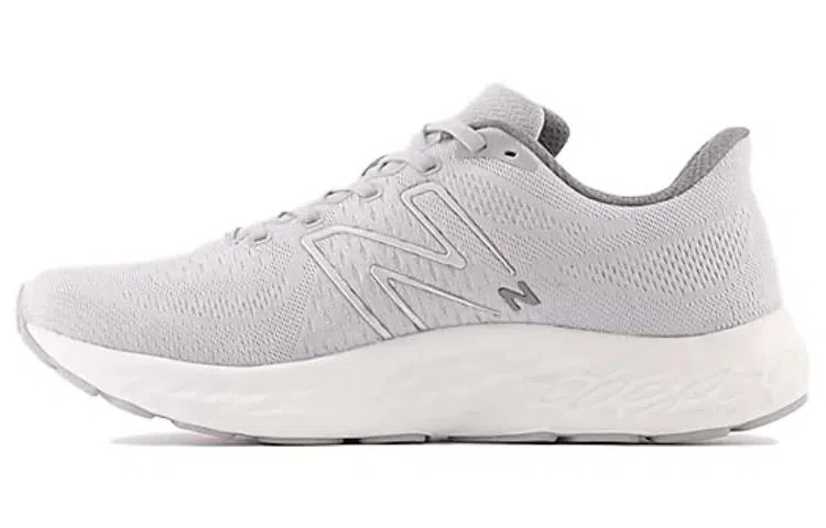 New Balance Fresh Foam Evoz v3