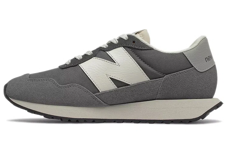 New Balance NB 237