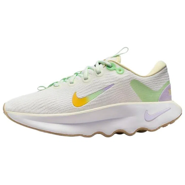 Nike Motiva White