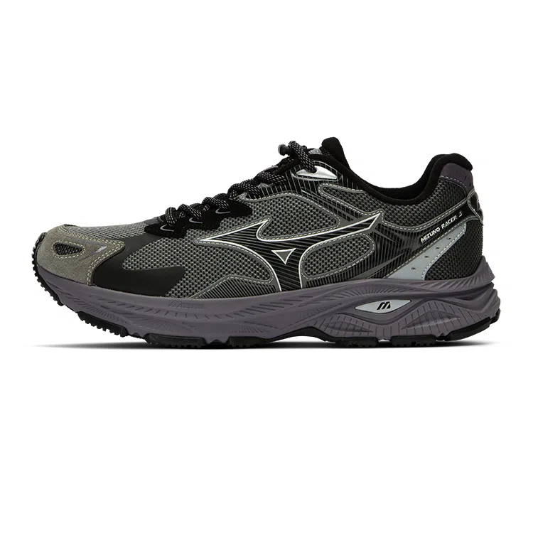 Mizuno Racer S