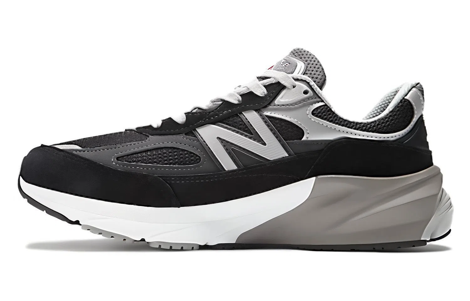 New Balance 990 V6