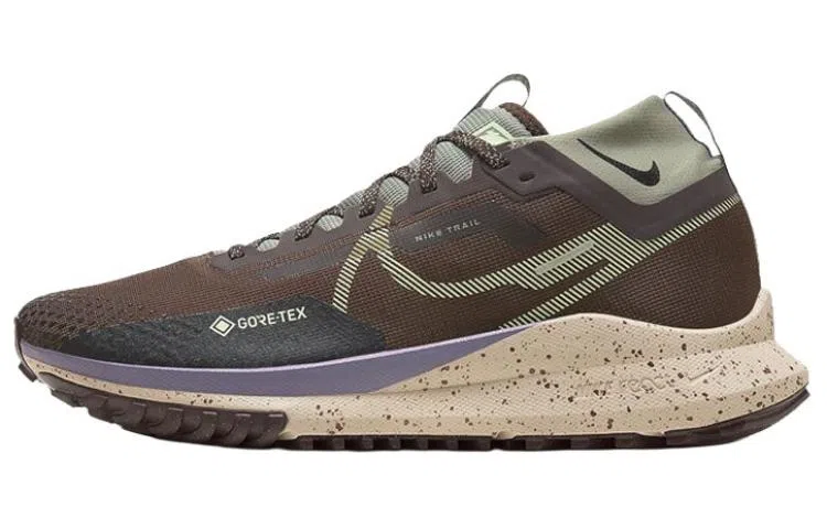 Nike Pegasus Trail 4 Brown
