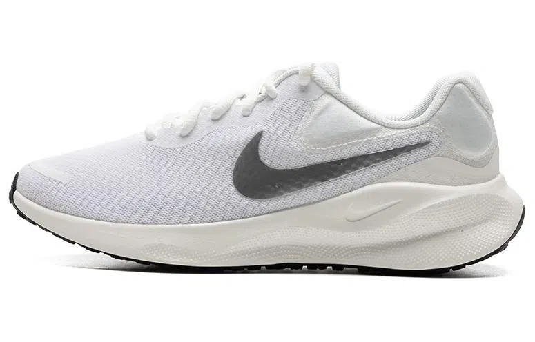 Nike Revolution 7 White