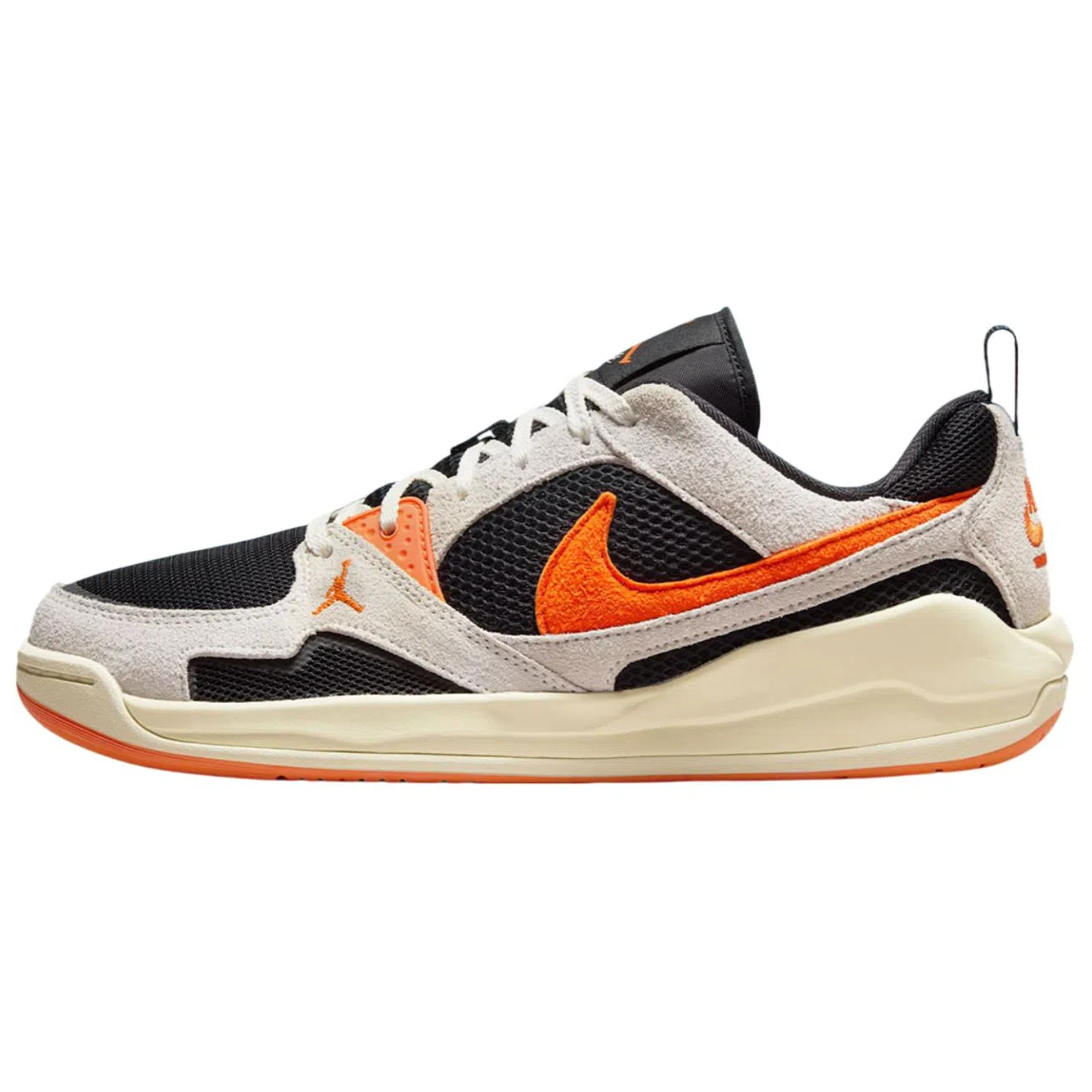 Jordan CMFT Era Black Orange