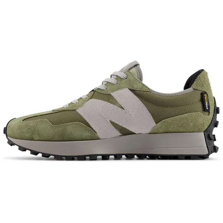 New Balance 327 Green
