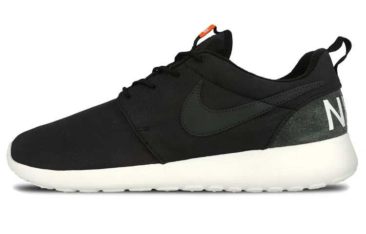 Nike Roshe One Retro Black