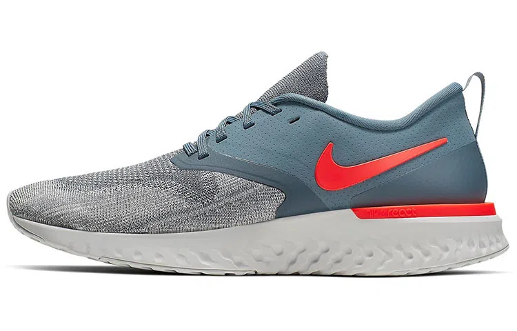 Nike Odyssey React Flyknit 2