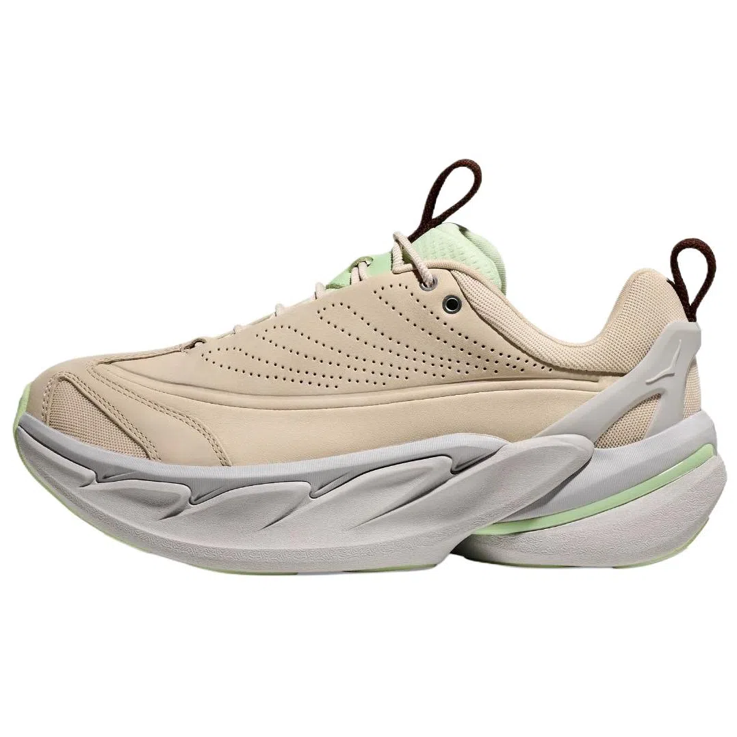 HOKA ONE ONE ELEVON X