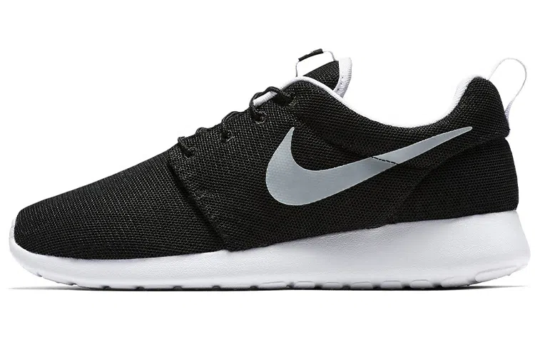 Nike Roshe One Black Silver