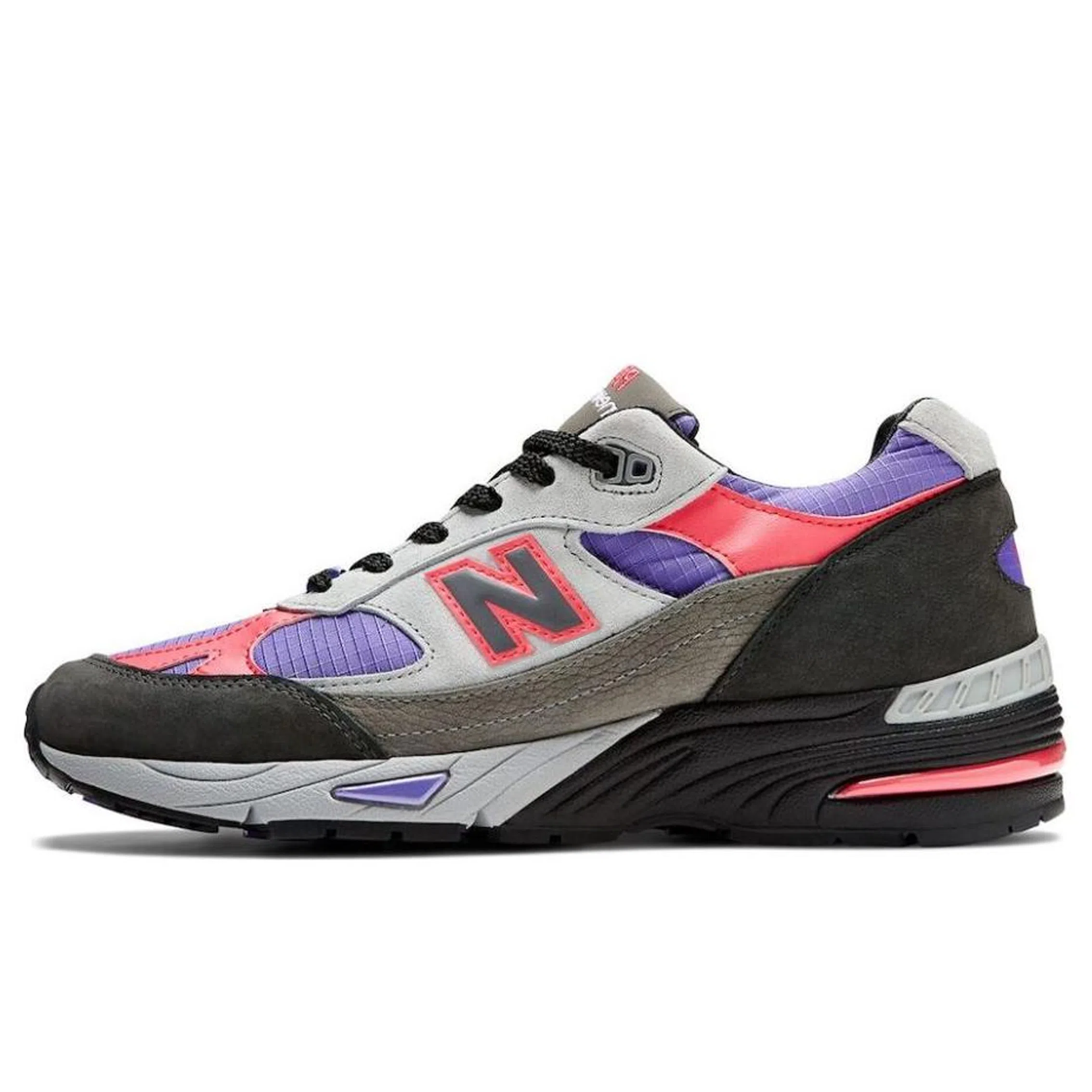 PALACE x New Balance 991