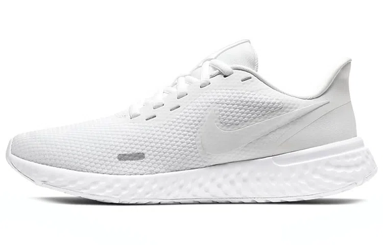 Nike Revolution 5 White