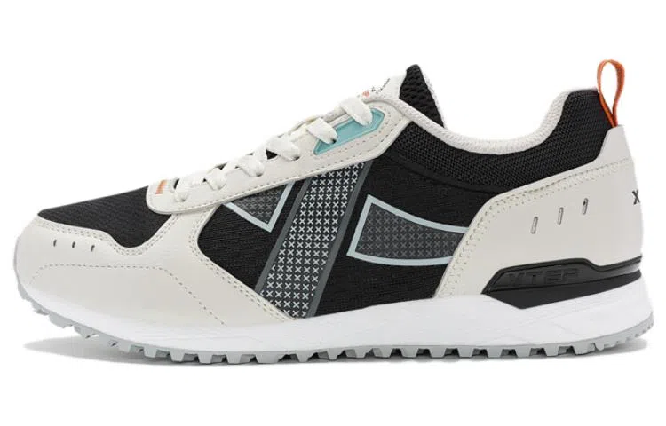 特步 舒适百搭 防滑耐磨轻便 低帮 运动休闲鞋 男款 黑灰