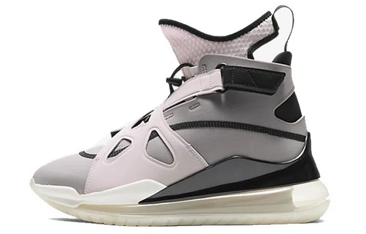 Jordan Air Latitude 720 Grey Pink