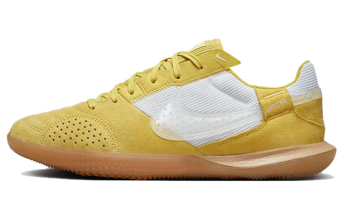 Nike Streetgato Saturn Gold