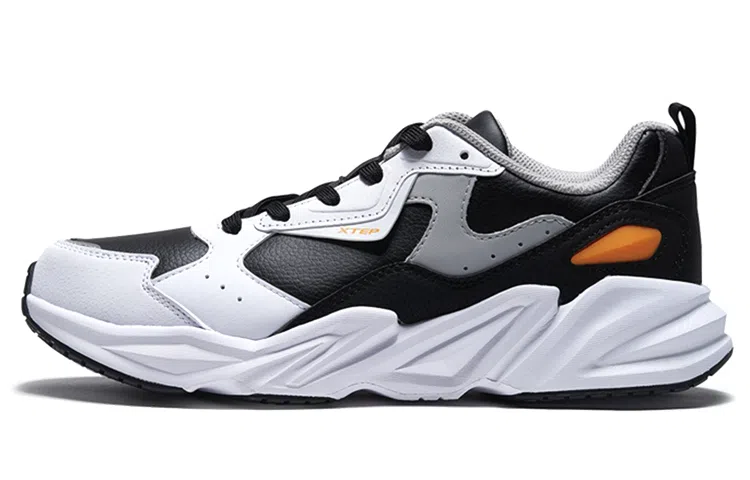 特步 百搭革面 低帮 生活休闲鞋 男款 黑白