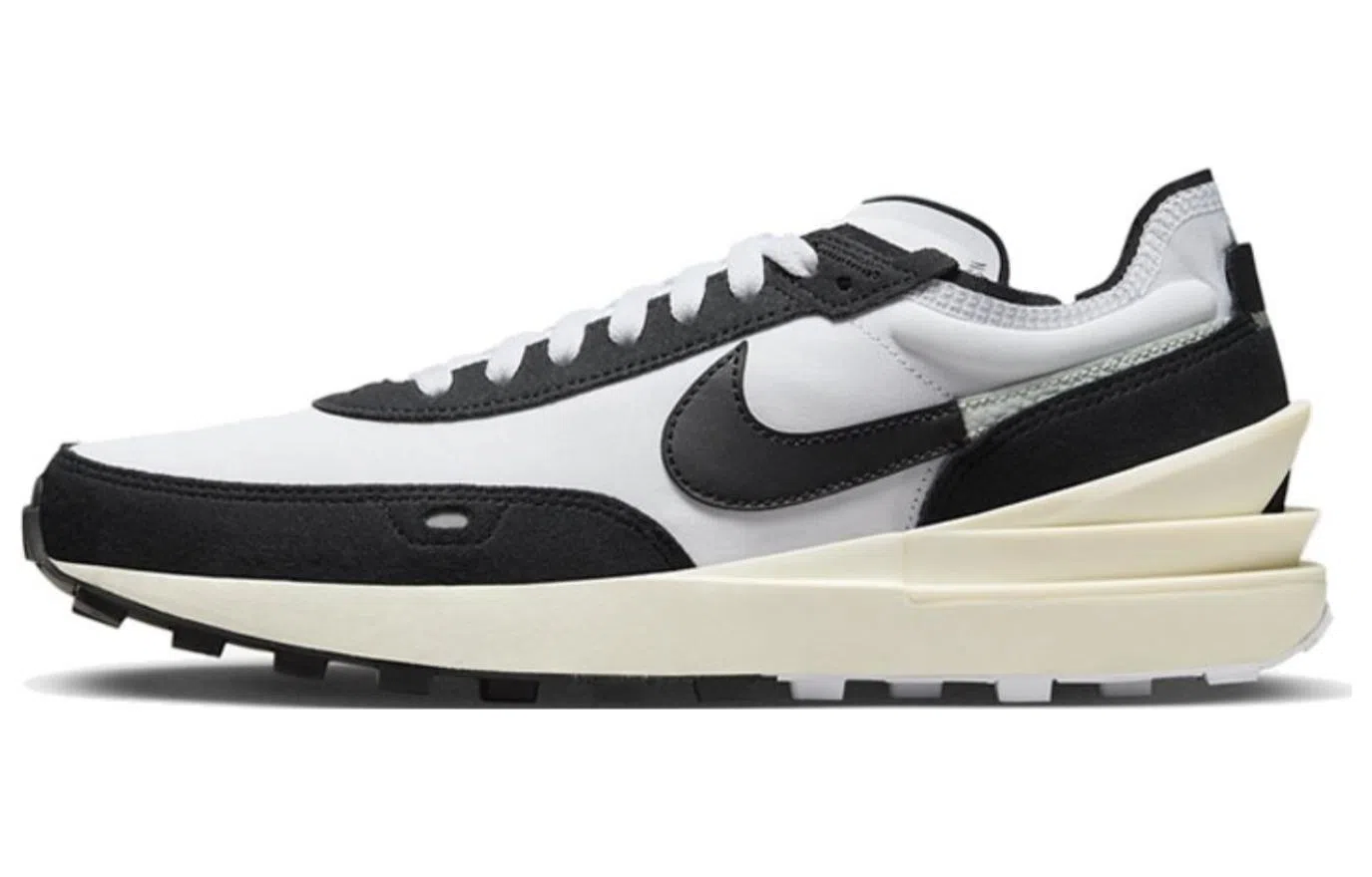 Nike Waffle One SE Black White
