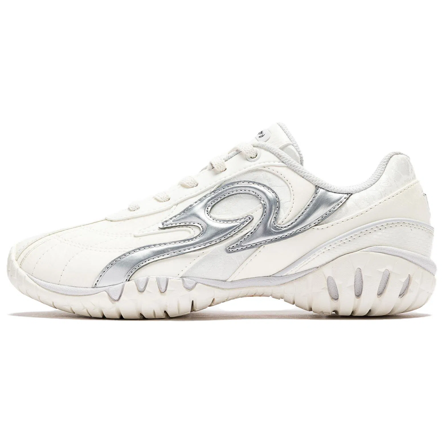 ANTA SNEAKERVERSE Thorn Ivory White