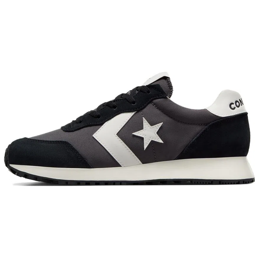 Converse Omega Trainer