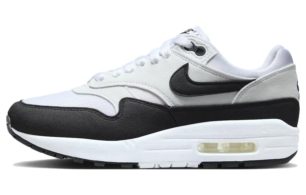 Nike Air Max 1 Black White
