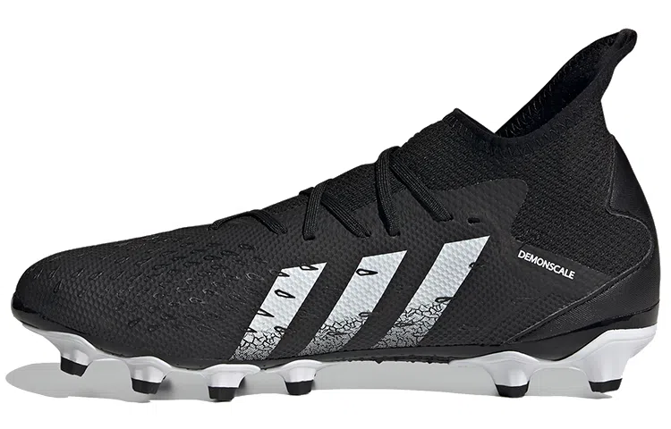 adidas PredatorFreak