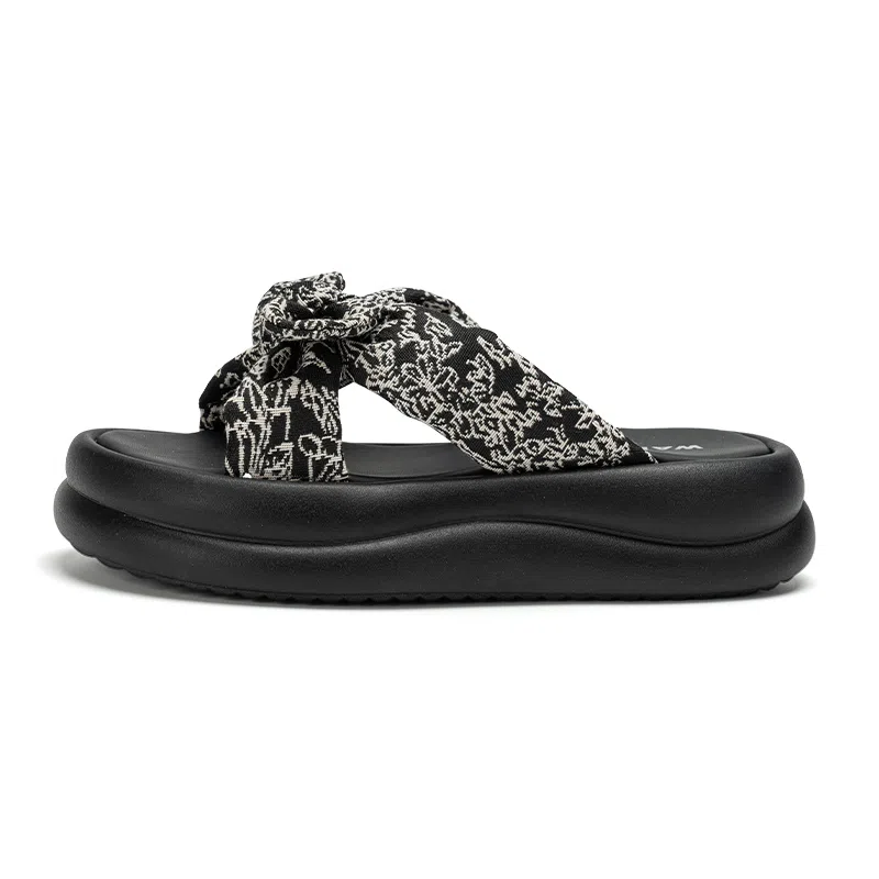 Warrior French Chic Slide Sandals Black Cream