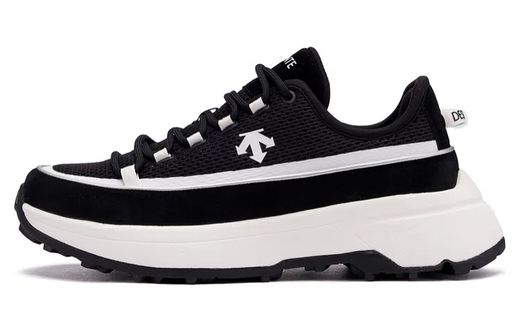 DESCENTE Sport Style