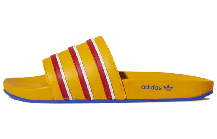 adidas Adilette