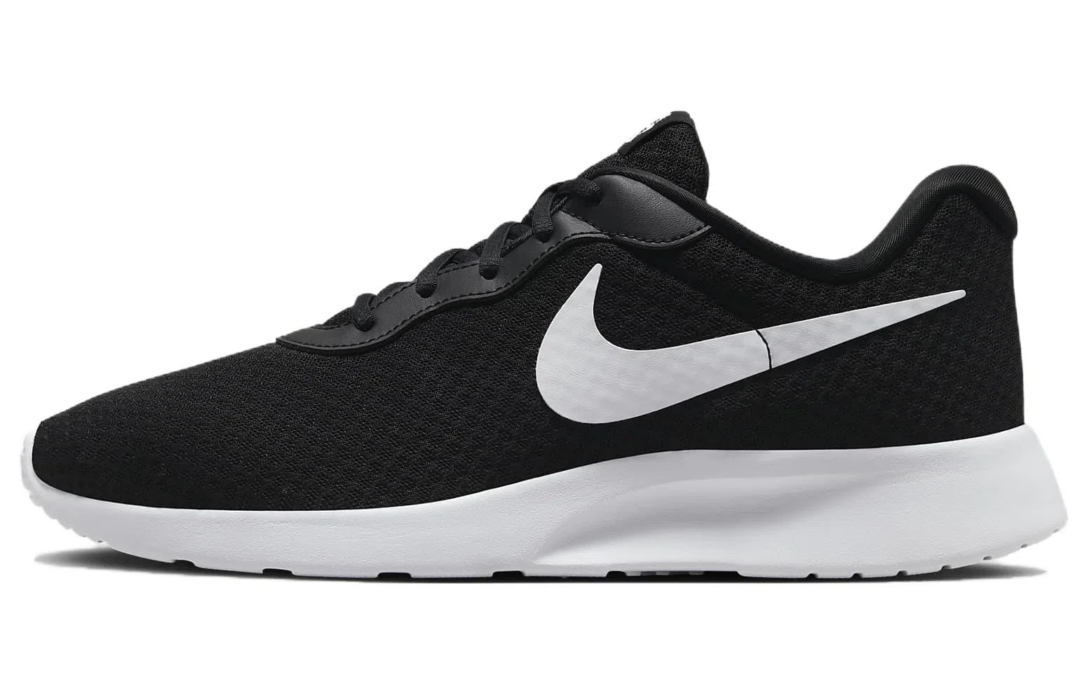 Nike Tanjun FlyEase Black