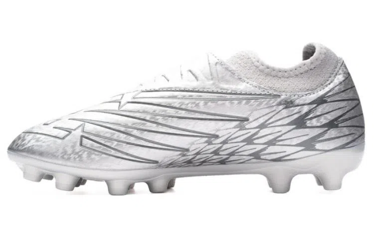 New Balance Furon v7 AG Silver