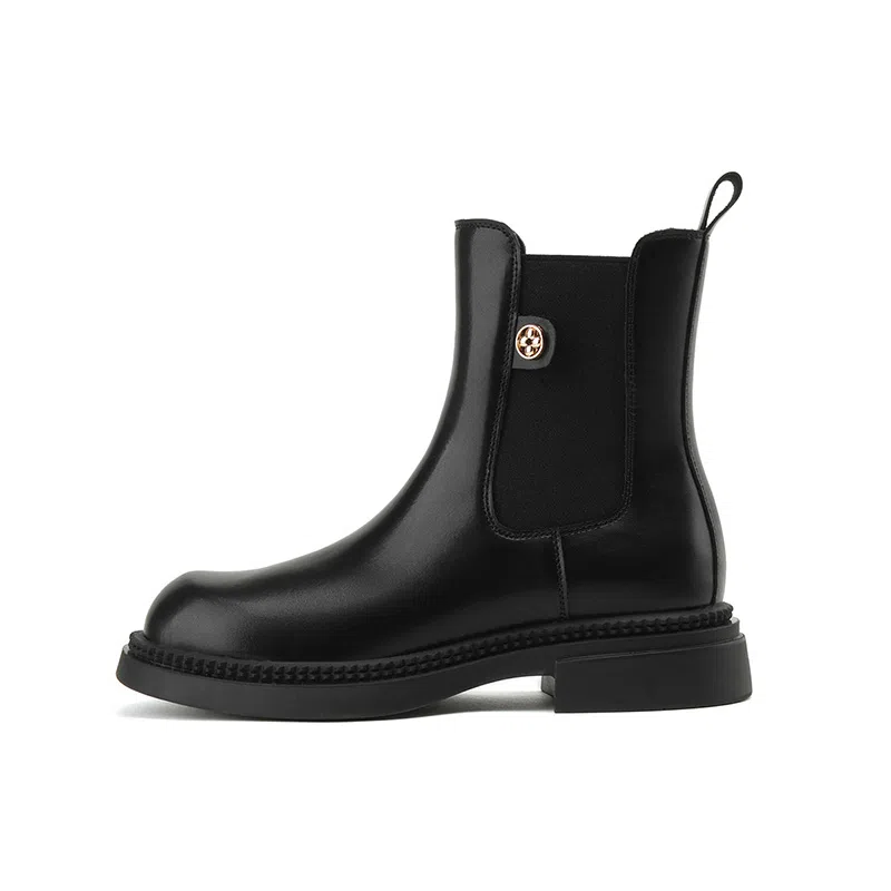 Josiny Chelsea Boots