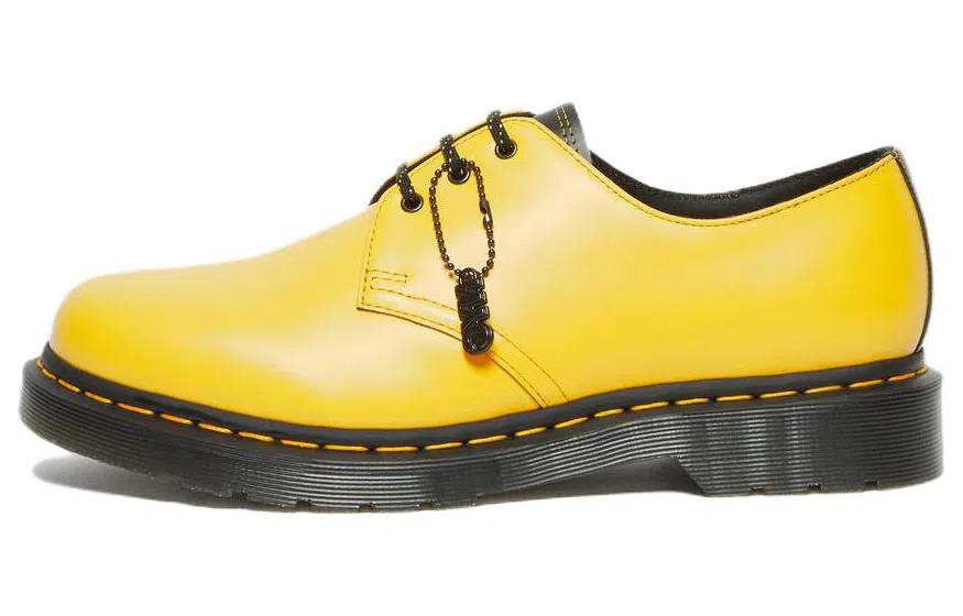 Dr. Martens 1461 Yellow