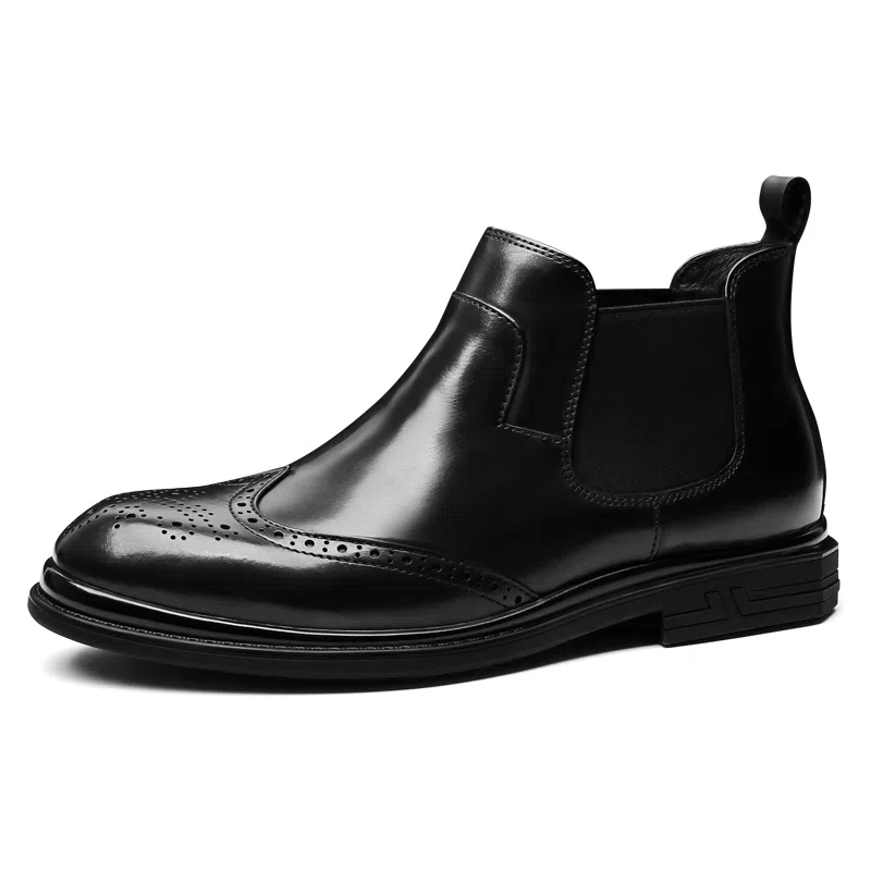 Saint Cavalier Chelsea Boots Black