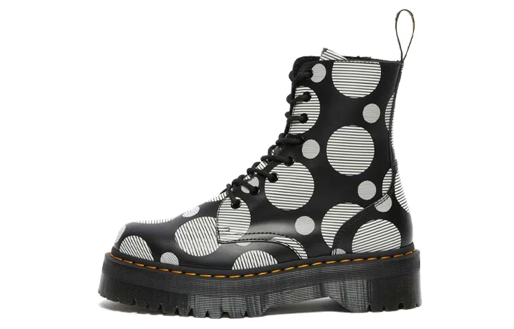 Dr. Martens Jadon