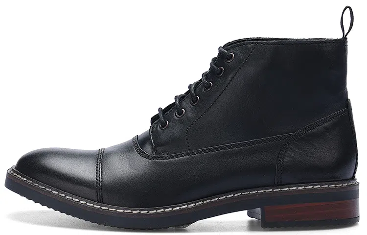 Clarks Outdoor Boot Black