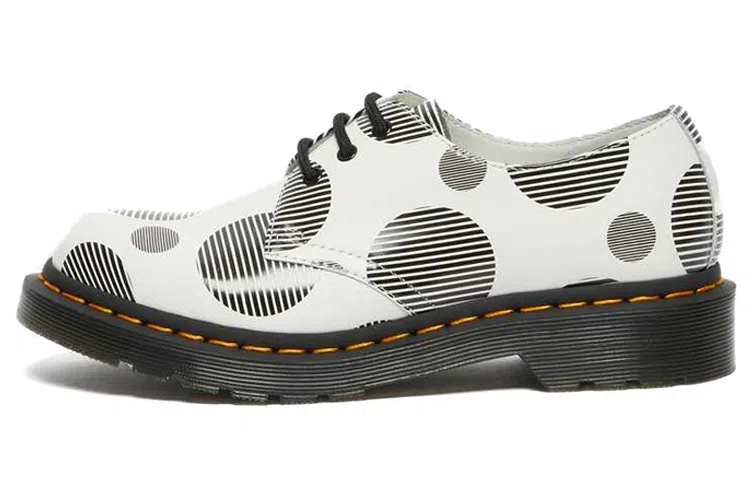 Dr. Martens 1461 White