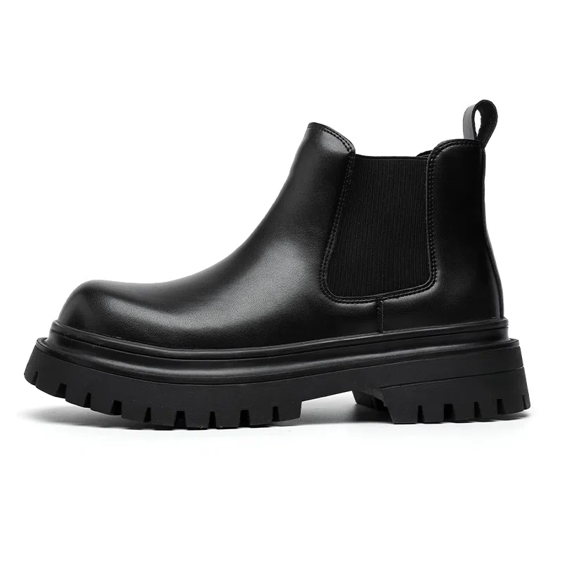 Pin Yi Chelsea Boots Black
