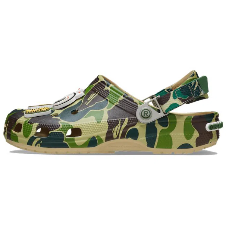 A BATHING APE x Crocs Classic Clog Camo