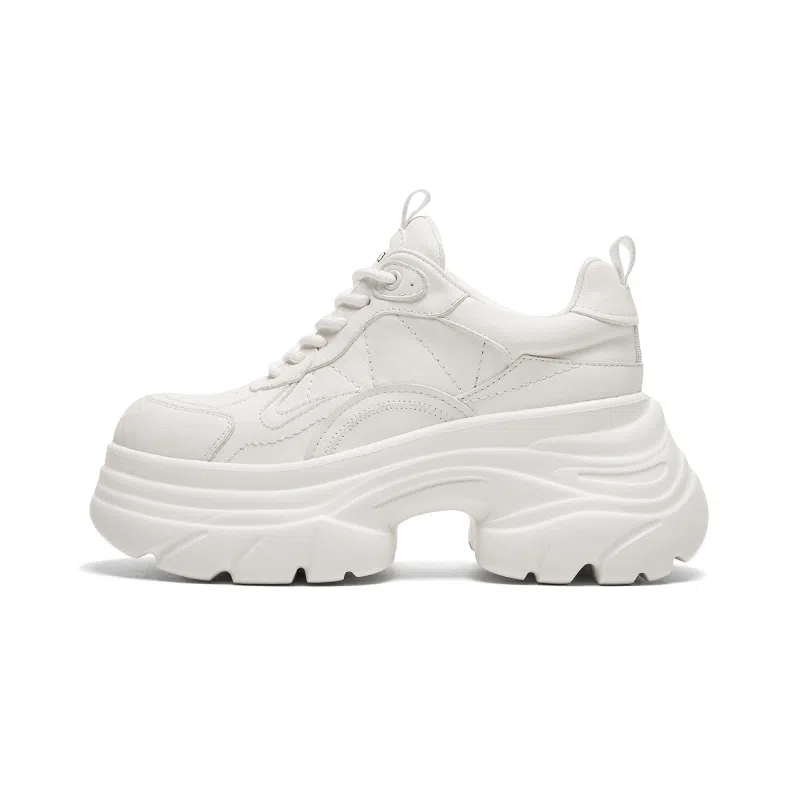 CHERYKALLY Low Top Sneakers