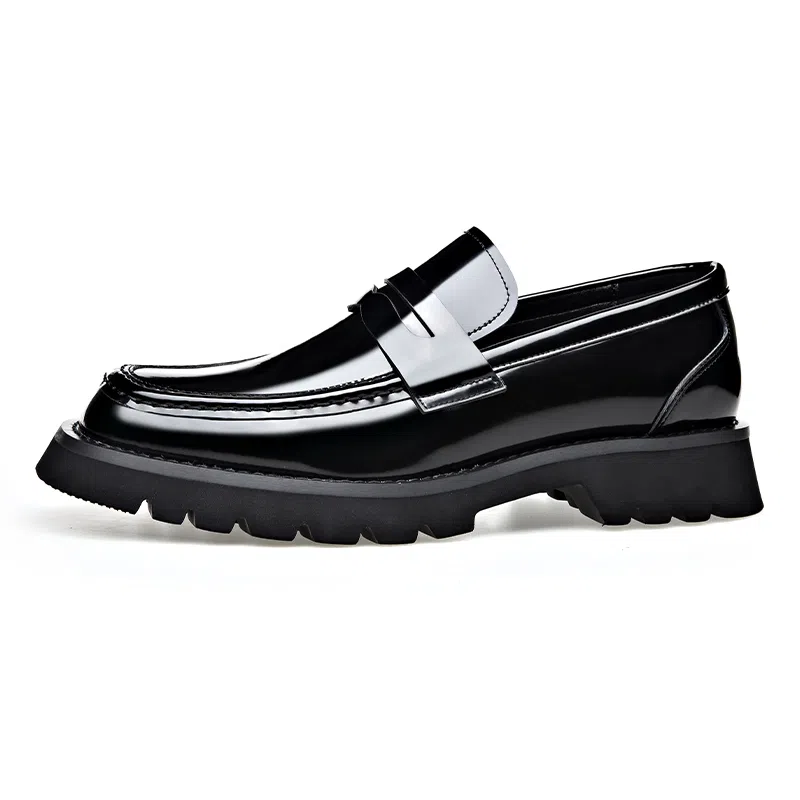 SHUPATE Loafers Black