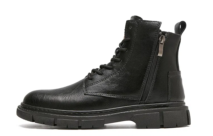 VICKI BROWN Classic Black Boots