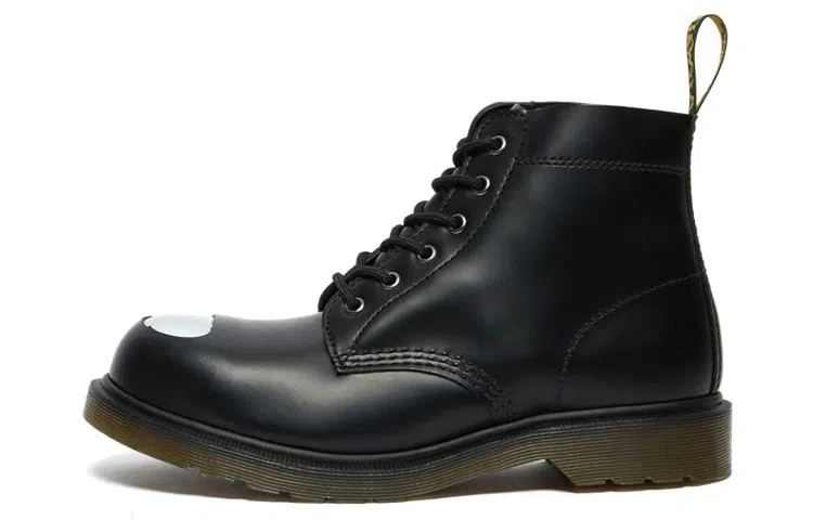 Dr. Martens 101 Black